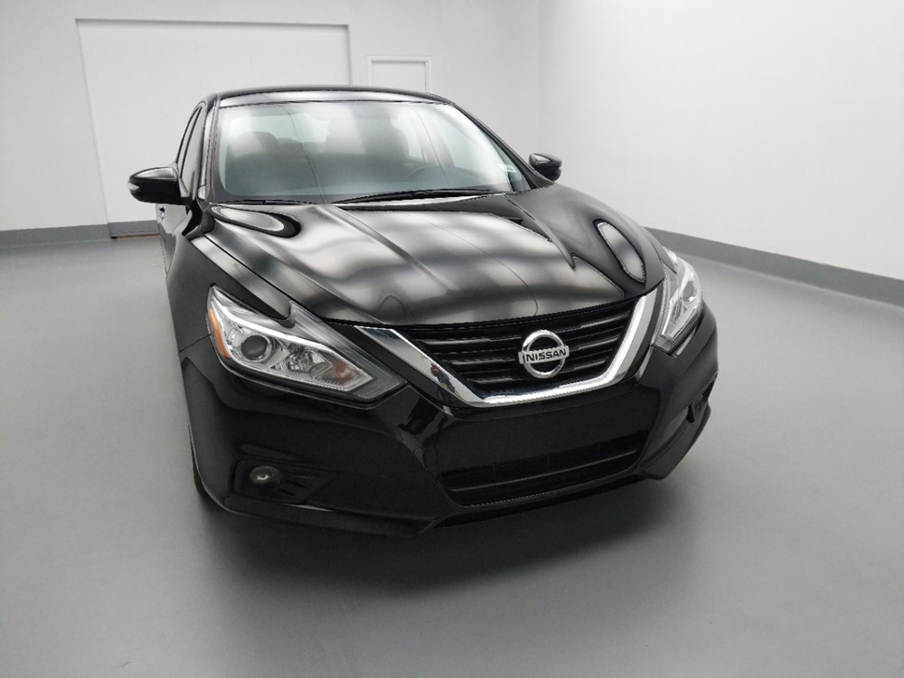 2018 Nissan Altima - Passenger Front Hood