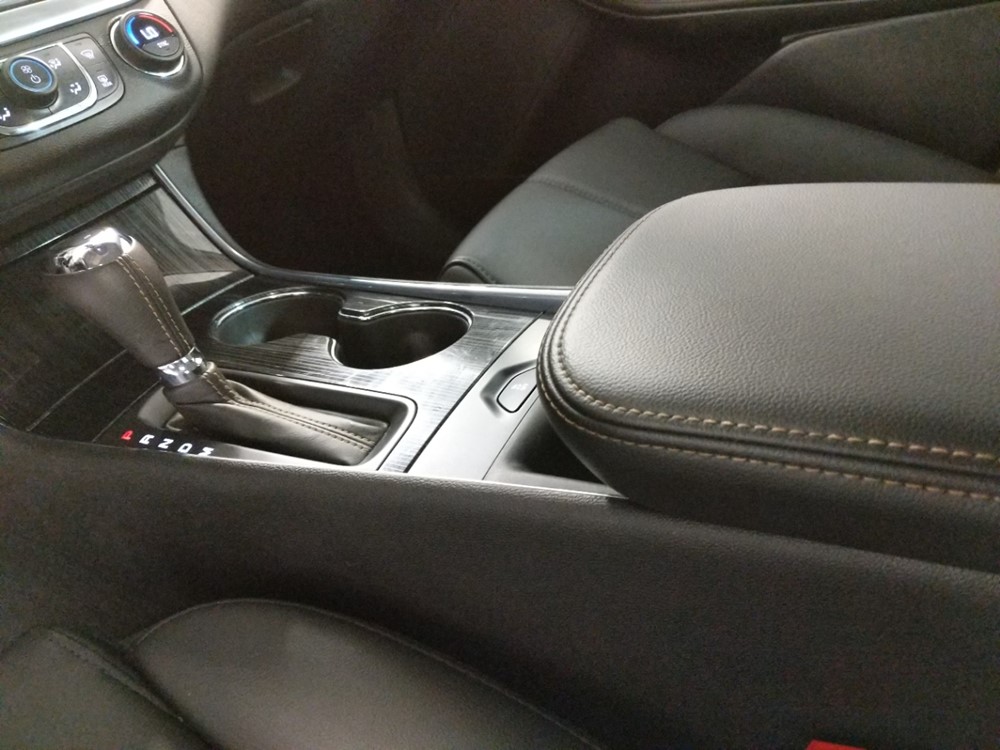 2018 Chevrolet Impala - Center Console/Cup Holders