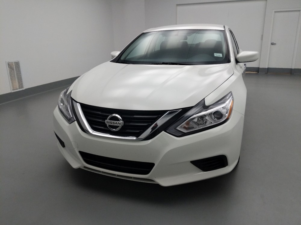 2017 Nissan Altima - Driver Front Hood