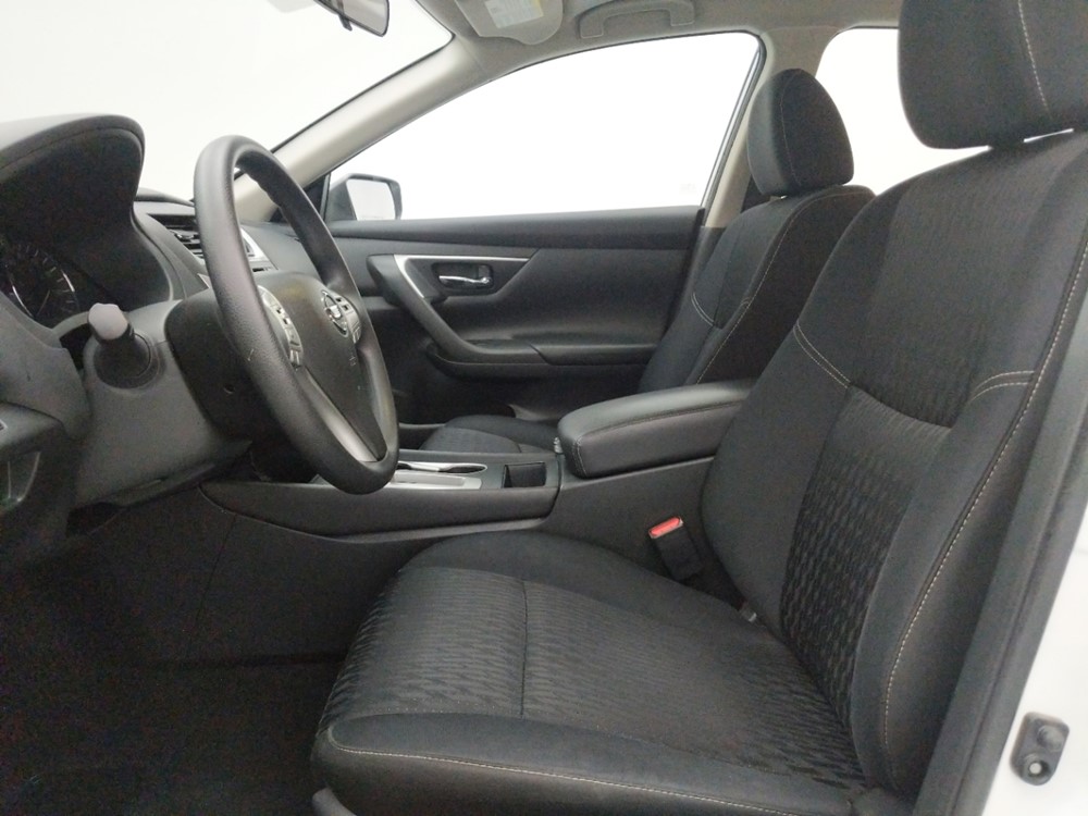 2017 Nissan Altima - Driver Front Seat