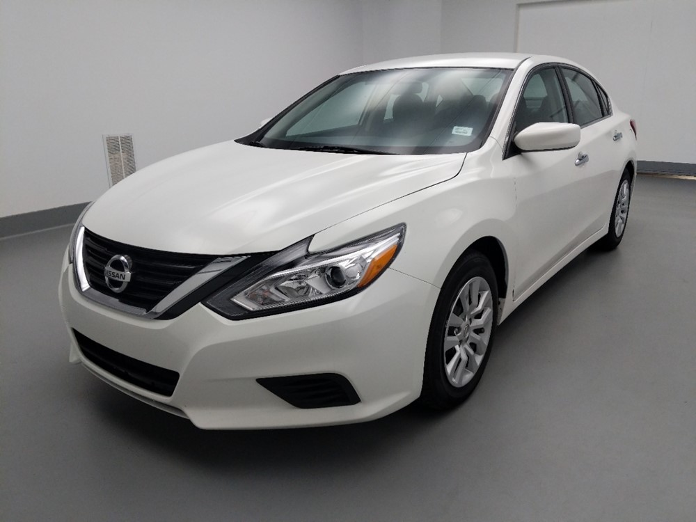 2017 Nissan Altima - Driver Front Bumper