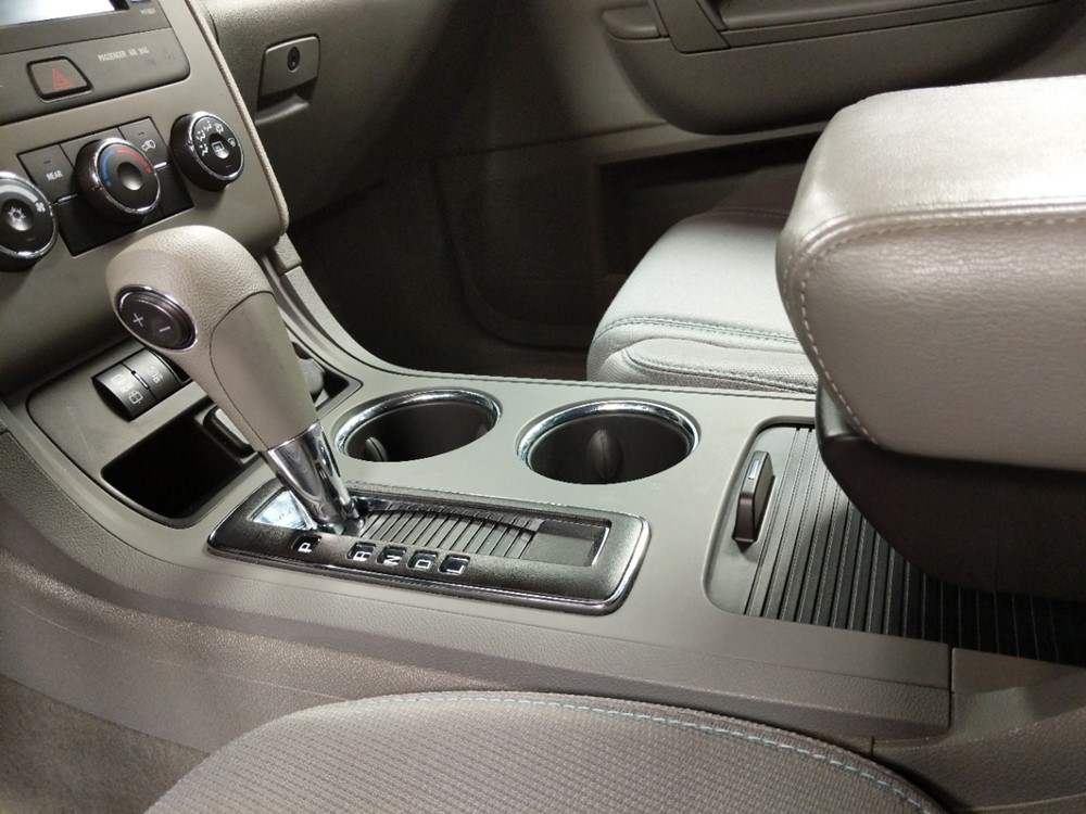 2016 Chevrolet Traverse - Center Console/Cup Holders