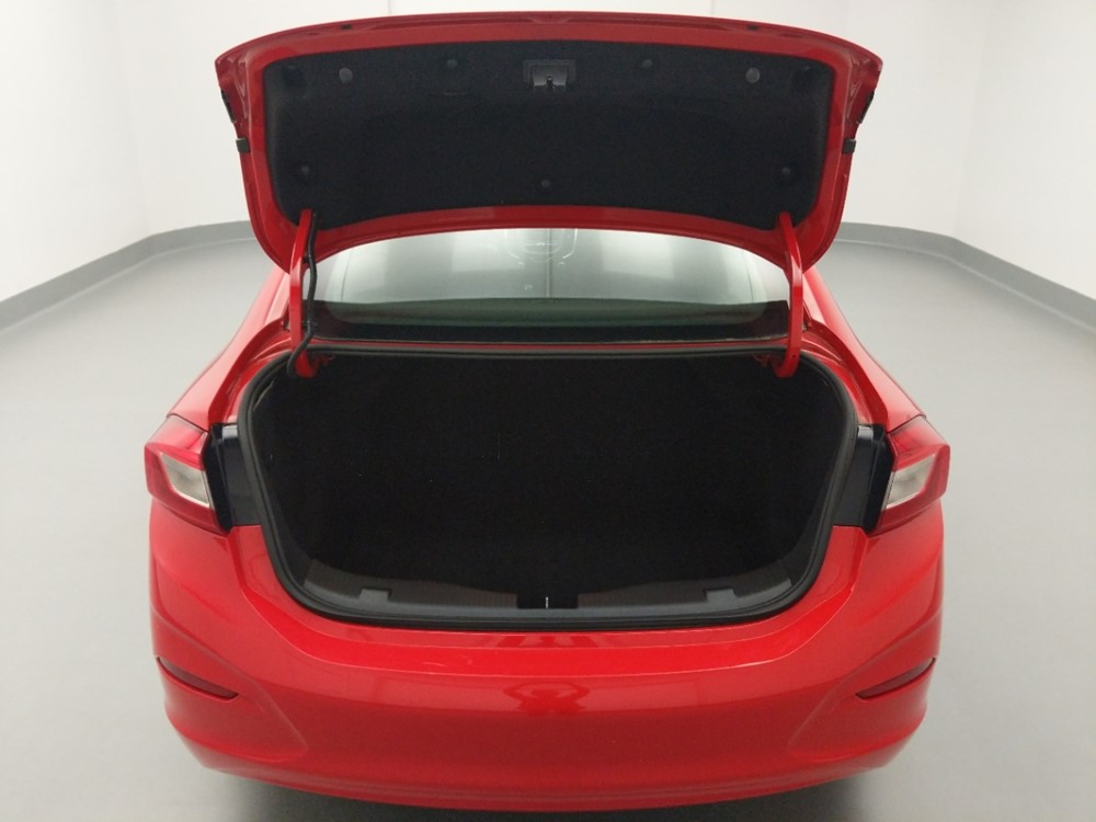 2018 Chevrolet Cruze - Trunk
