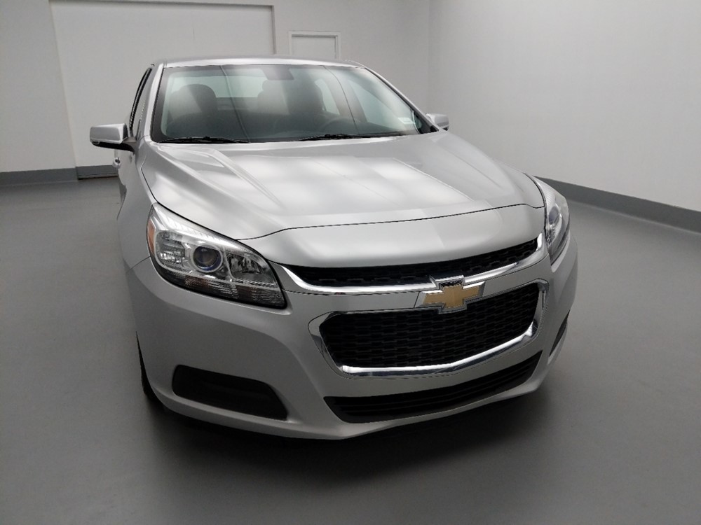 2016 Chevrolet Malibu - Passenger Front Hood