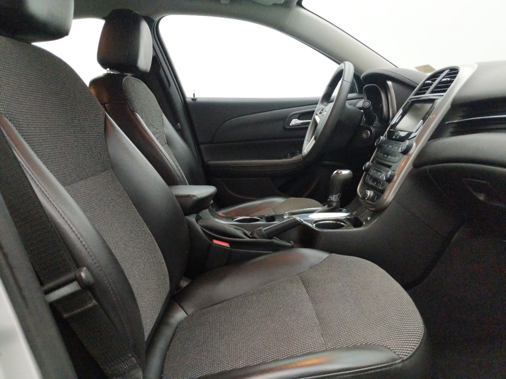2016 Chevrolet Malibu - Passenger Front Seat