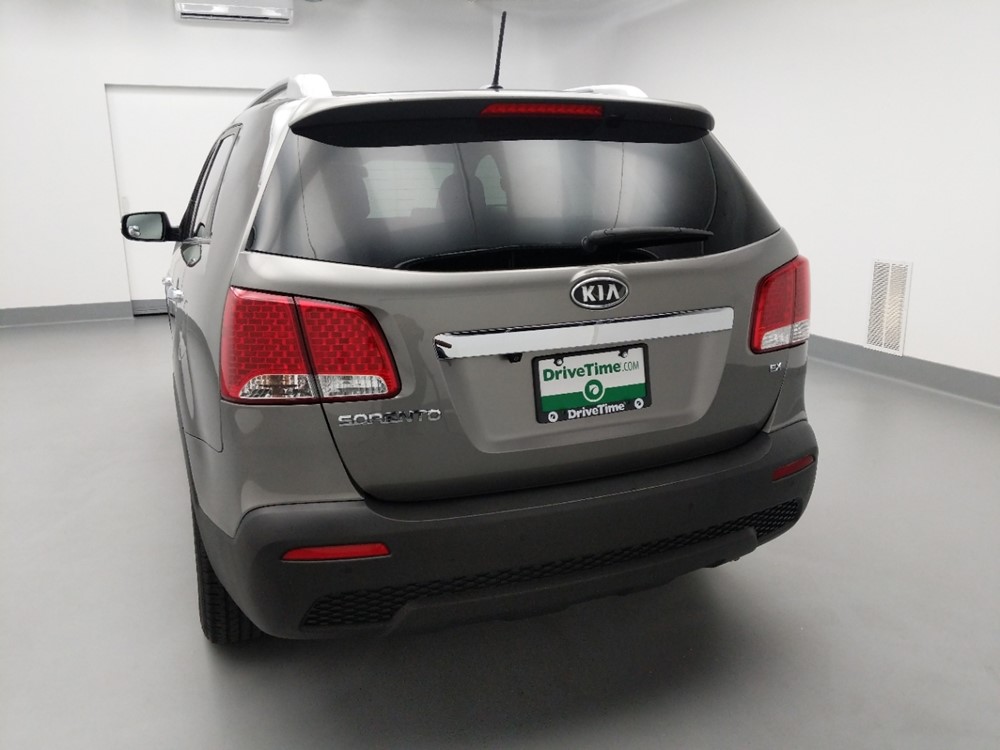 2013 Kia Sorento - Driver Rear Trunk