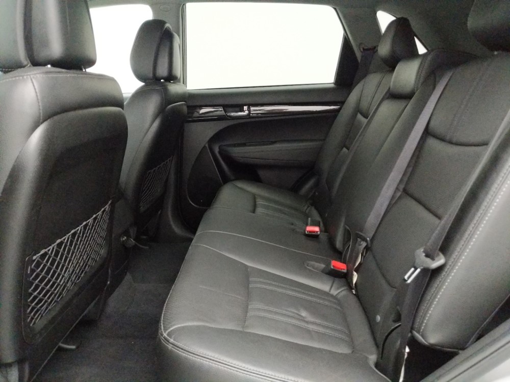 2013 Kia Sorento - Driver Rear Seat