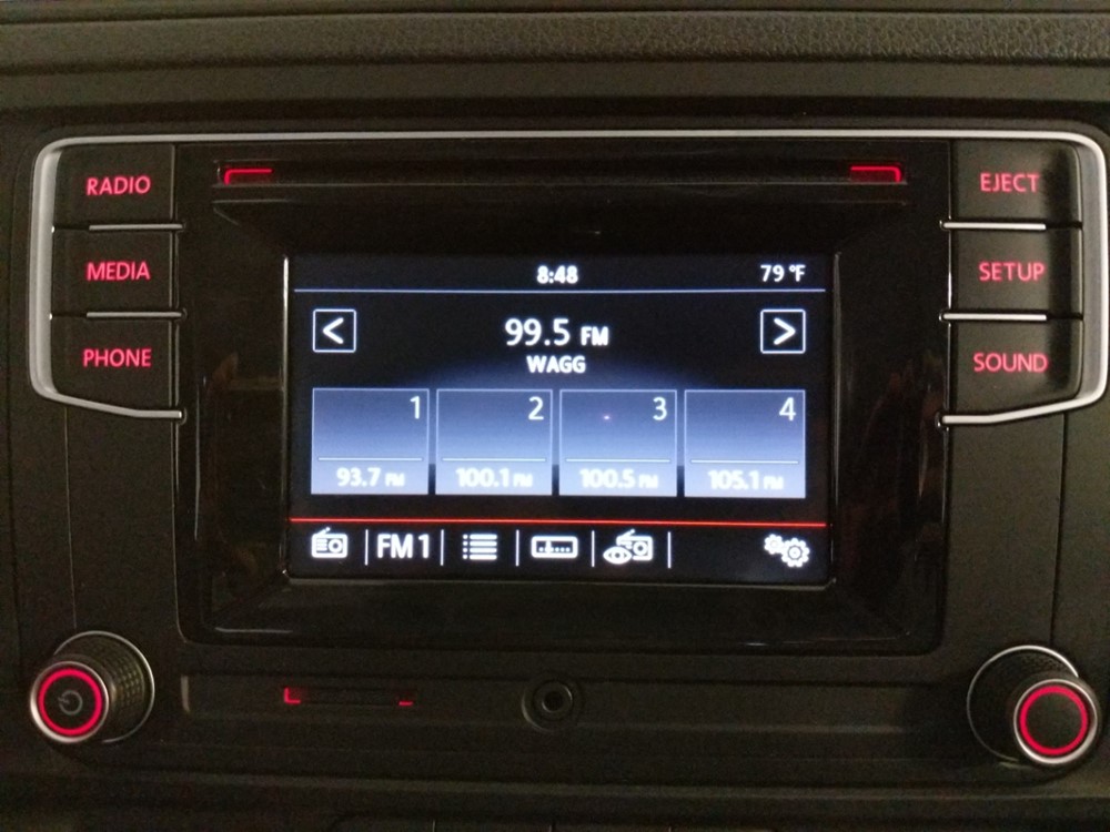 2018 Volkswagen Jetta - Stereo Package