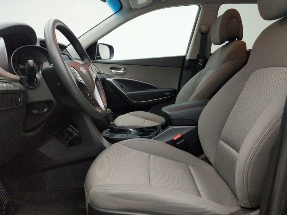 2018 Hyundai Santa Fe - Driver Front Seat