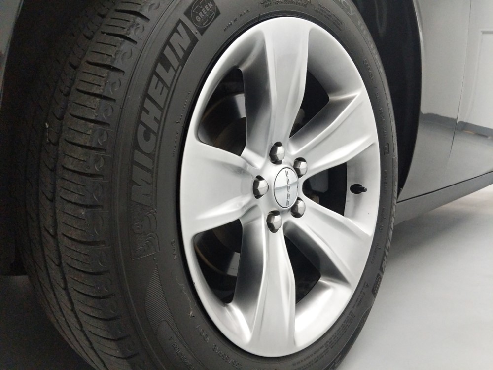 2016 Dodge Challenger - Wheel