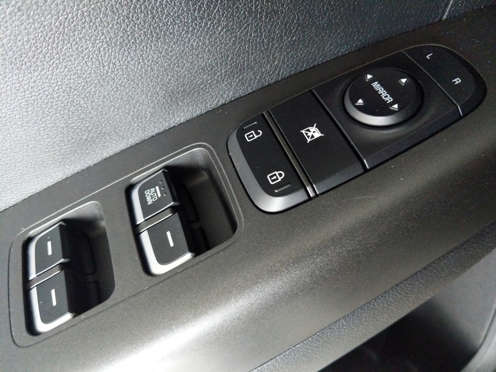 2018 Kia Sportage - Driver Power Windows/Lock Control