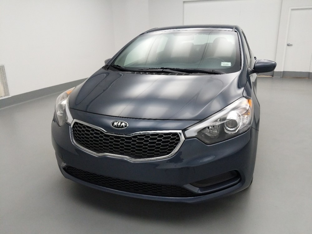 2016 Kia Forte - Driver Front Hood