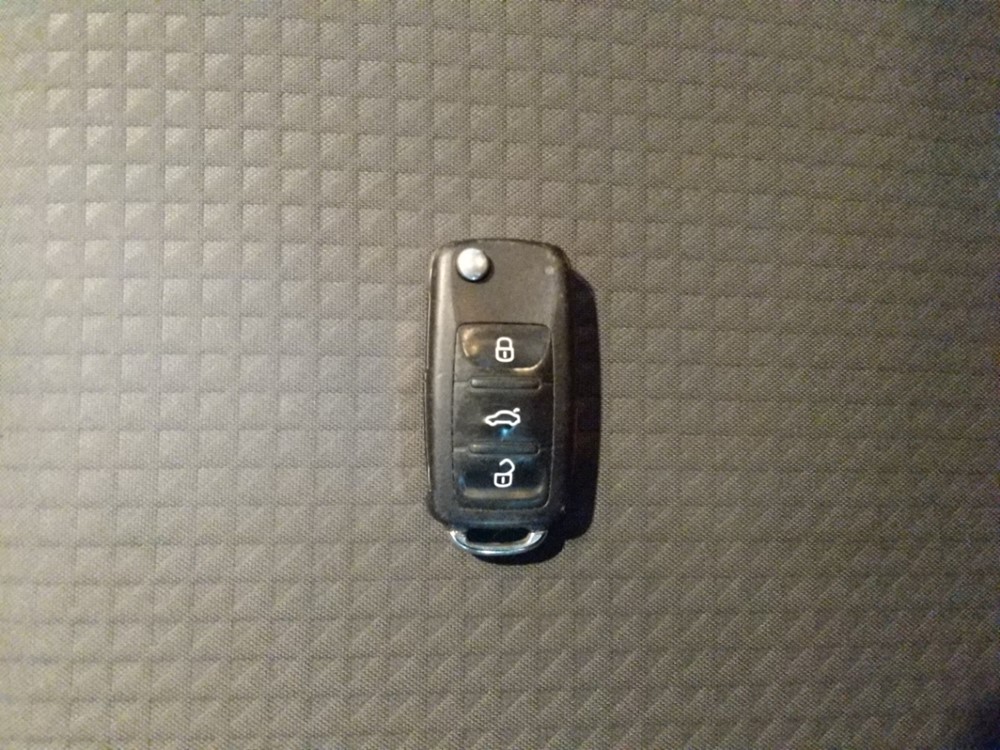 2017 Volkswagen Jetta - Keys