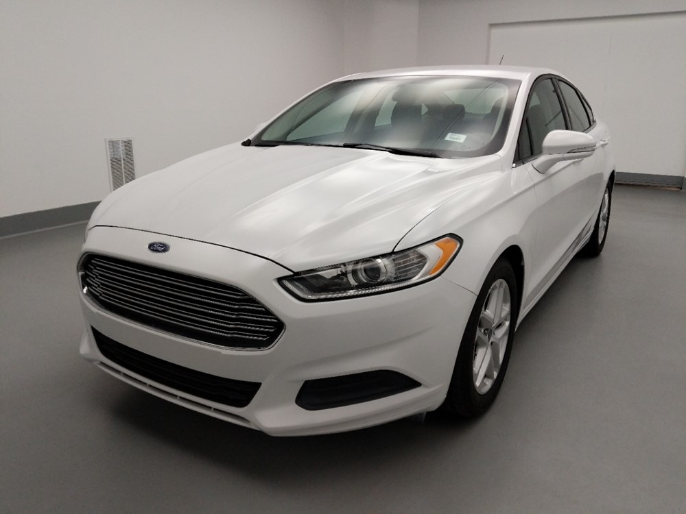 Used 2016 Ford Fusion Driver Front Bumper
