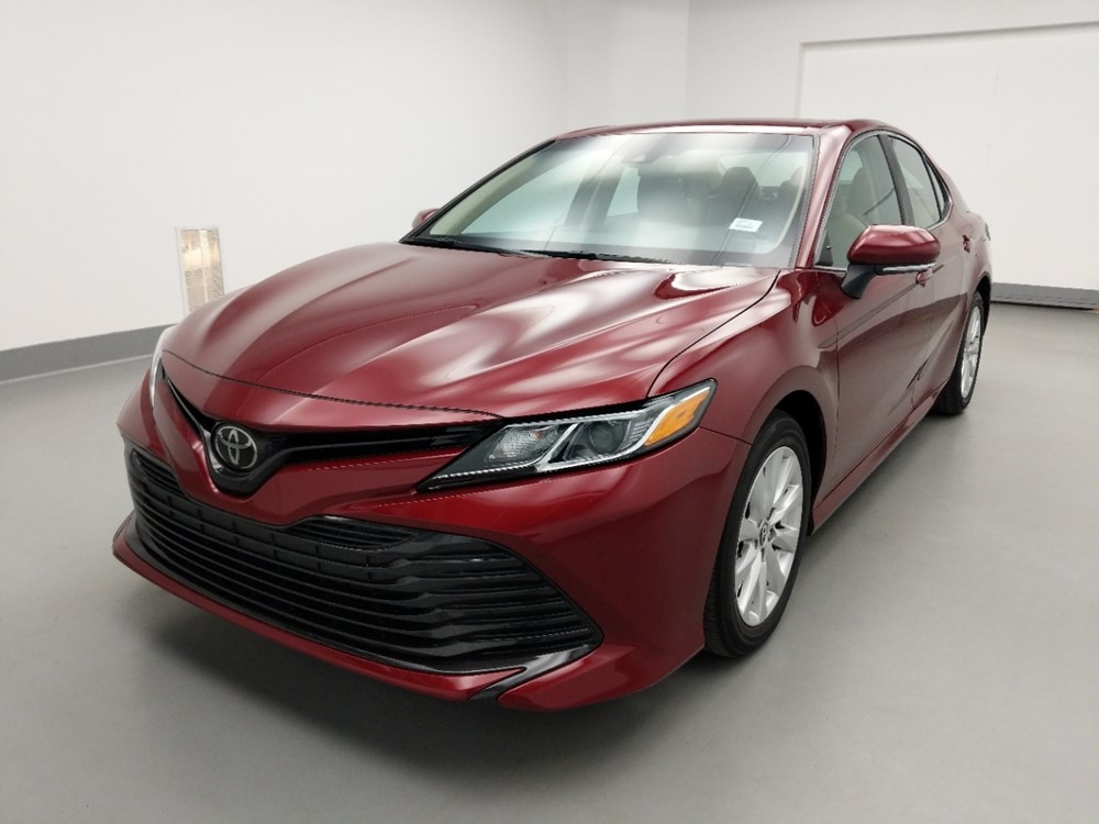 Used 2018 Toyota Camry Driver Front Bumper