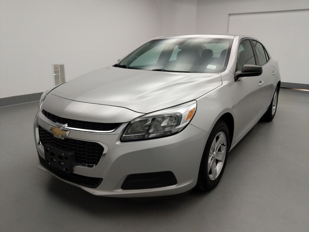 Used 2016 Chevrolet Malibu Driver Front Bumper