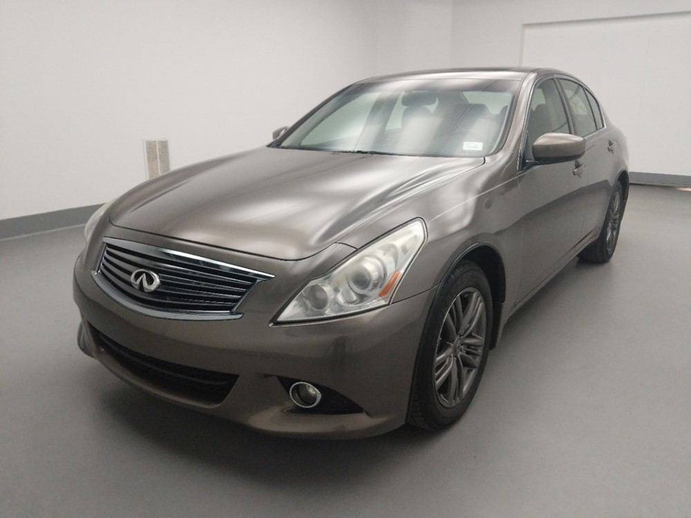 Used 2011 INFINITI G37 Driver Front Bumper
