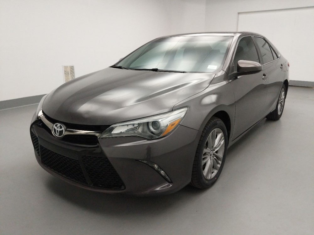 Used 2015 Toyota Camry Driver Front Bumper