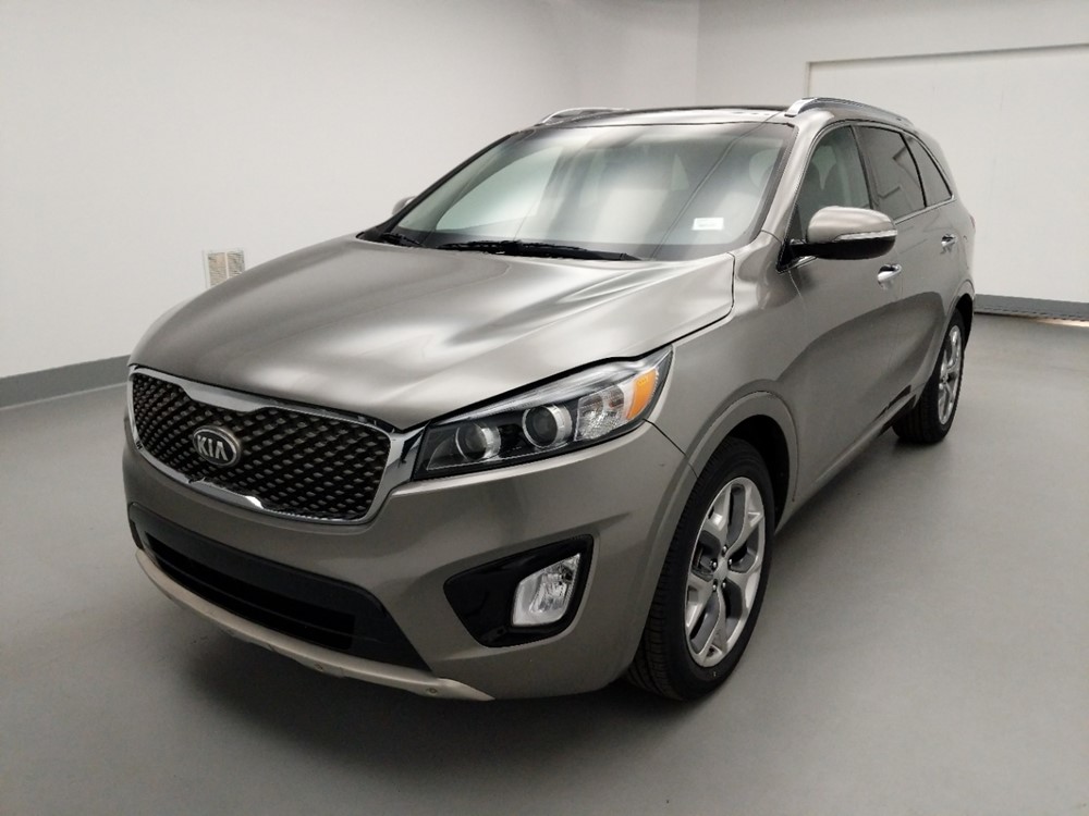 Used 2017 Kia Sorento Driver Front Bumper