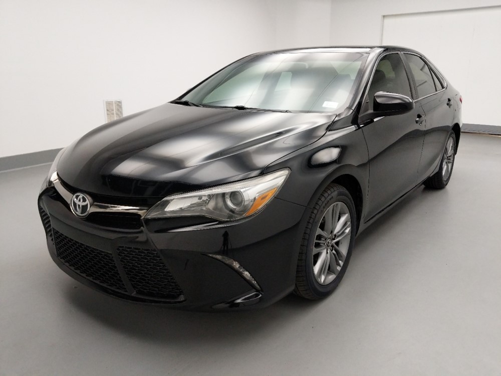 Used 2015 Toyota Camry Driver Front Bumper