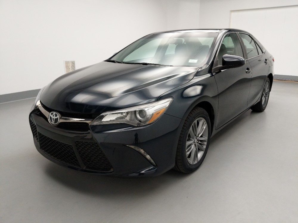 Used 2017 Toyota Camry Driver Front Bumper
