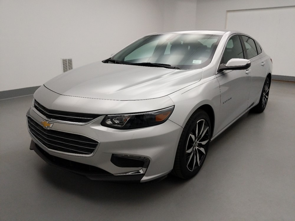 Used 2017 Chevrolet Malibu Driver Front Bumper