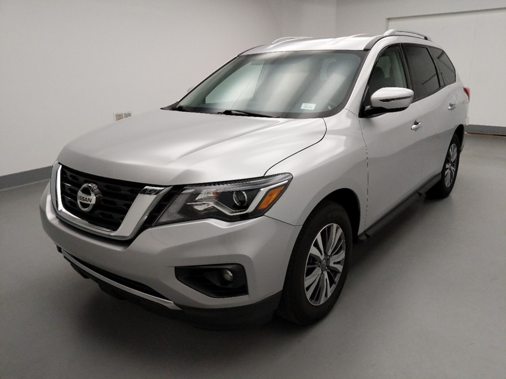 Used 2019 Nissan Pathfinder Driver Front Bumper
