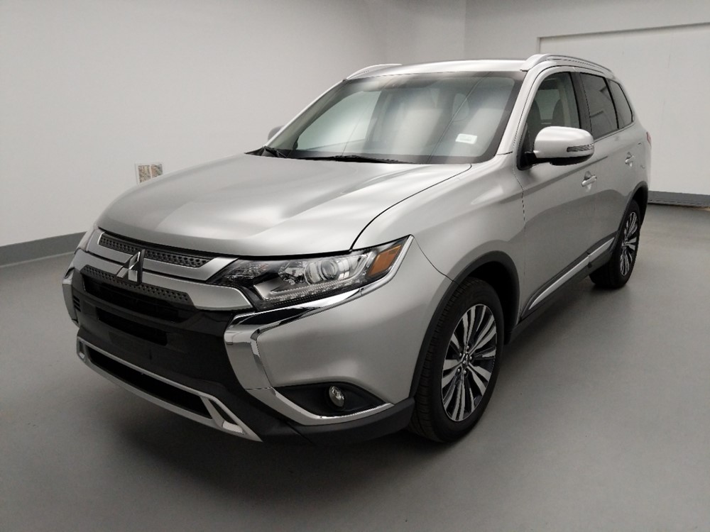 Used 2019 Mitsubishi Outlander Driver Front Bumper
