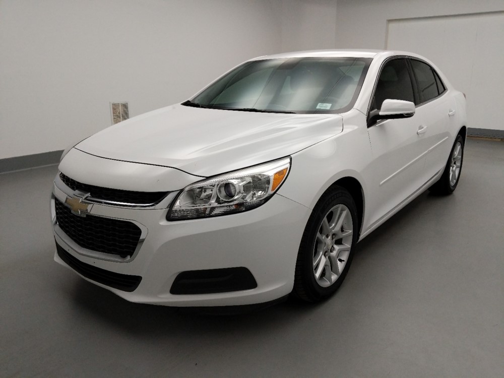 Used 2016 Chevrolet Malibu Driver Front Bumper