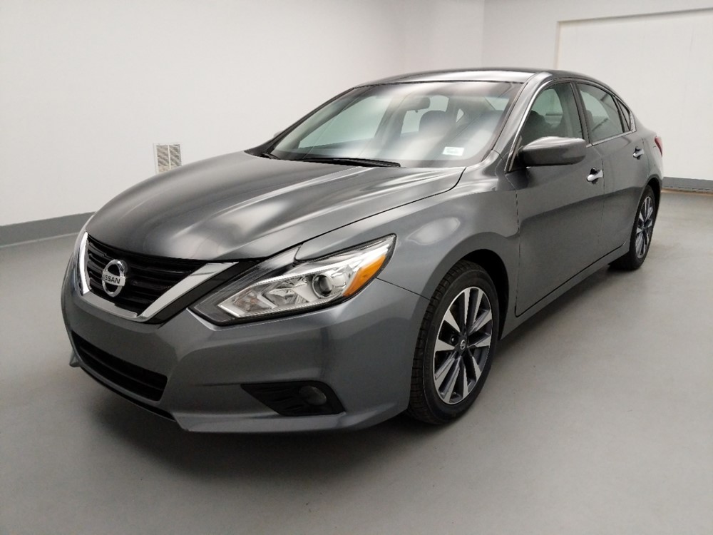 Used 2017 Nissan Altima Driver Front Bumper