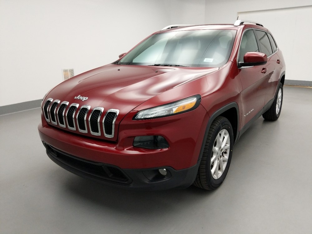 Used 2016 Jeep Cherokee Driver Front Bumper
