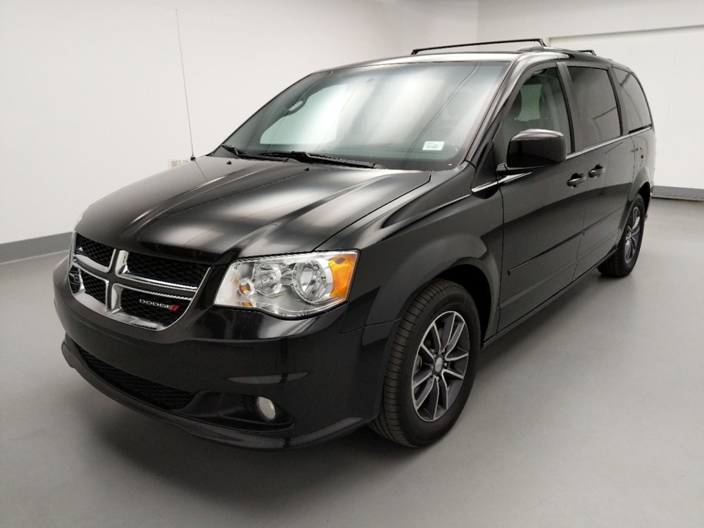 Used 2017 Dodge Grand Caravan Driver Front Bumper