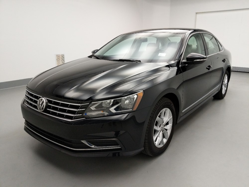 Used 2017 Volkswagen Passat Driver Front Bumper