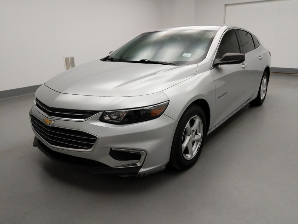 Used 2017 Chevrolet Malibu Driver Front Bumper