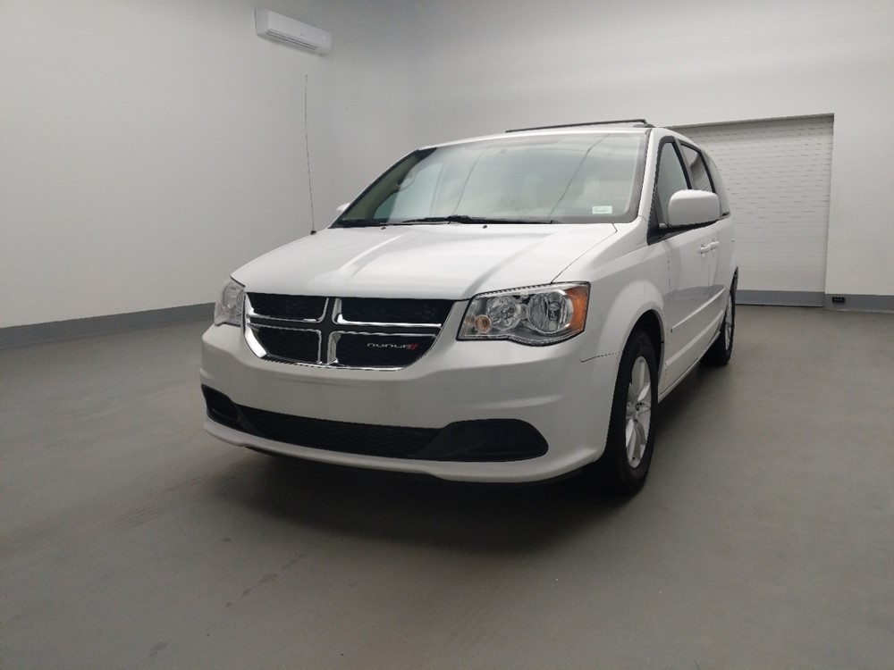Used 2016 Dodge Grand Caravan Driver Front Bumper
