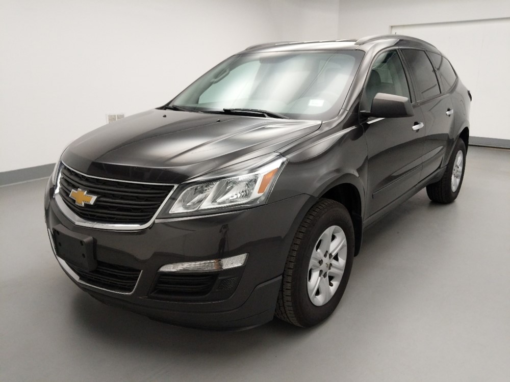 Used 2017 Chevrolet Traverse Driver Front Bumper