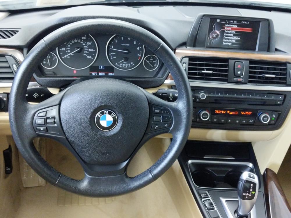 2015 BMW 320i - Driver Dash