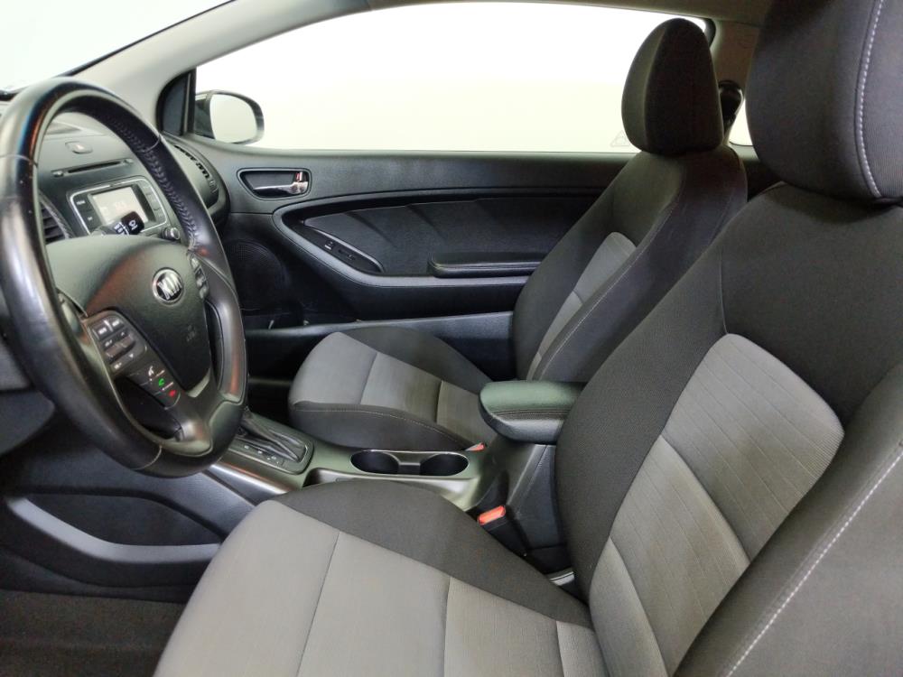 2014 Kia Forte - Driver Front Seat