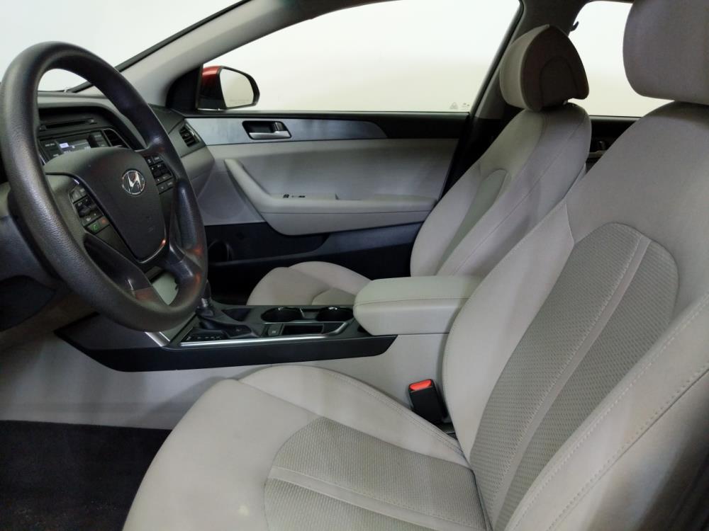 2016 Hyundai Sonata - Driver Front Seat