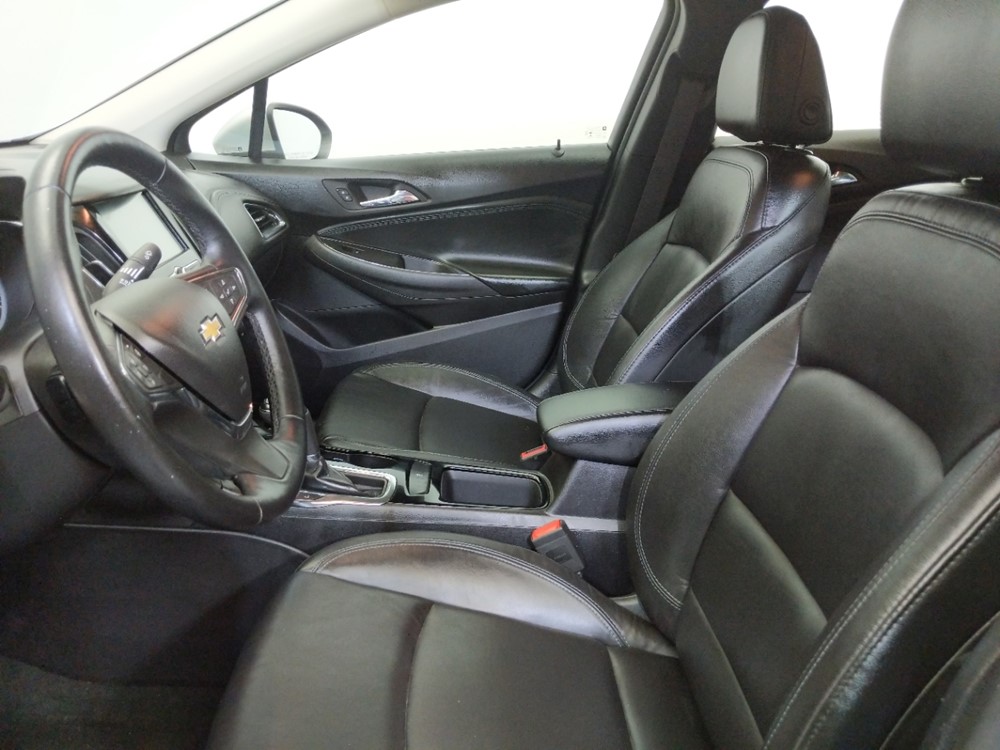 2017 Chevrolet Cruze - Driver Front Seat