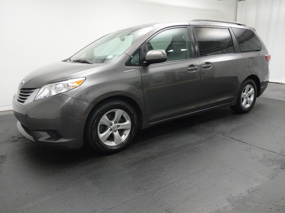 2015 Toyota Sienna - Driver Front Side