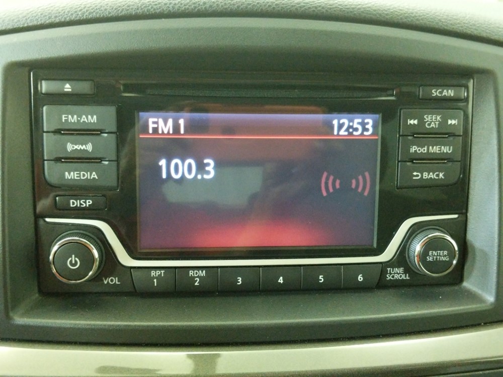 2017 Nissan Quest - Stereo Package