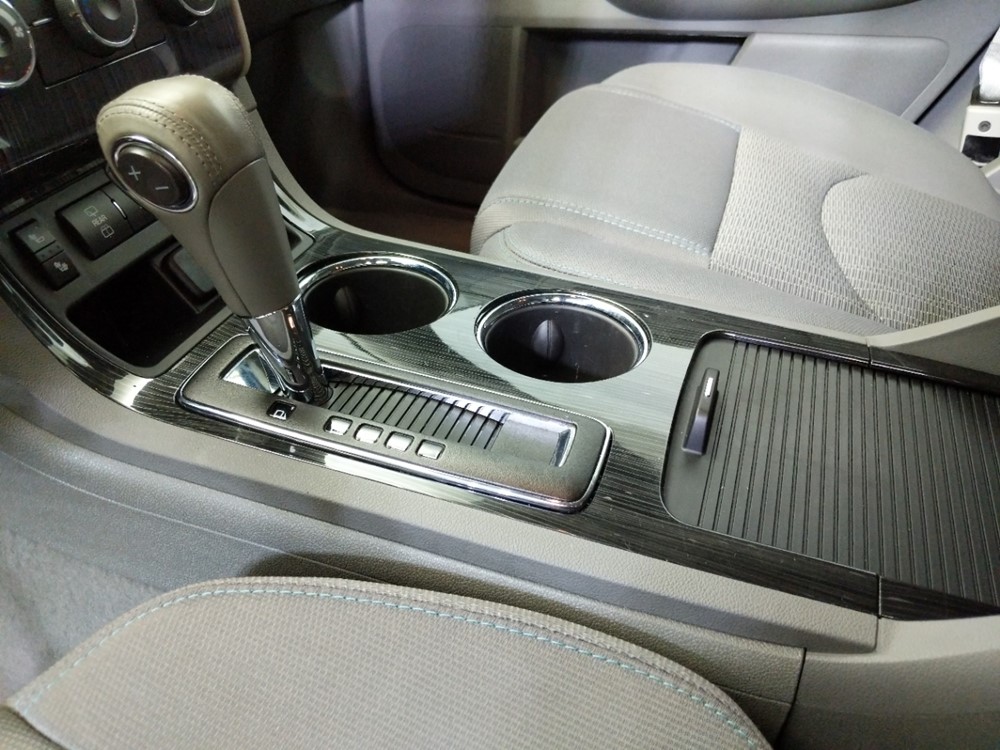 2015 Chevrolet Traverse - Center Console/Cup Holders
