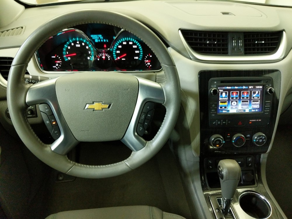 2015 Chevrolet Traverse - Driver Dash