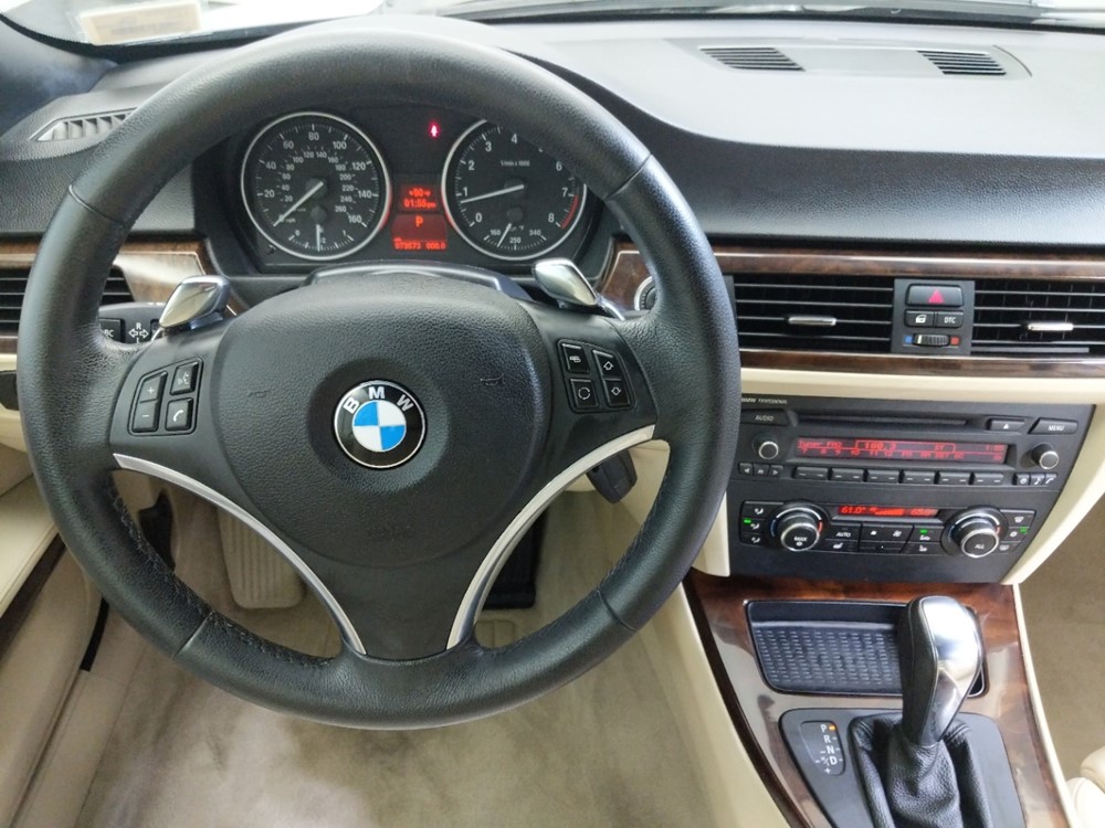2010 BMW 328i - Driver Dash