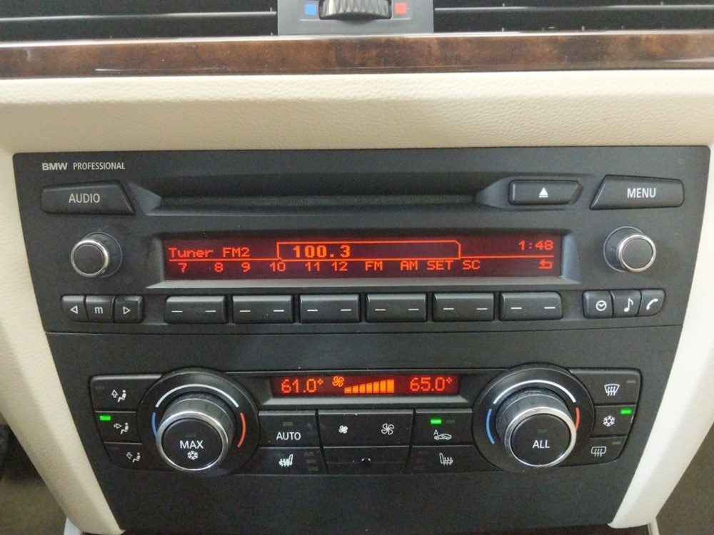2010 BMW 328i - Stereo Package