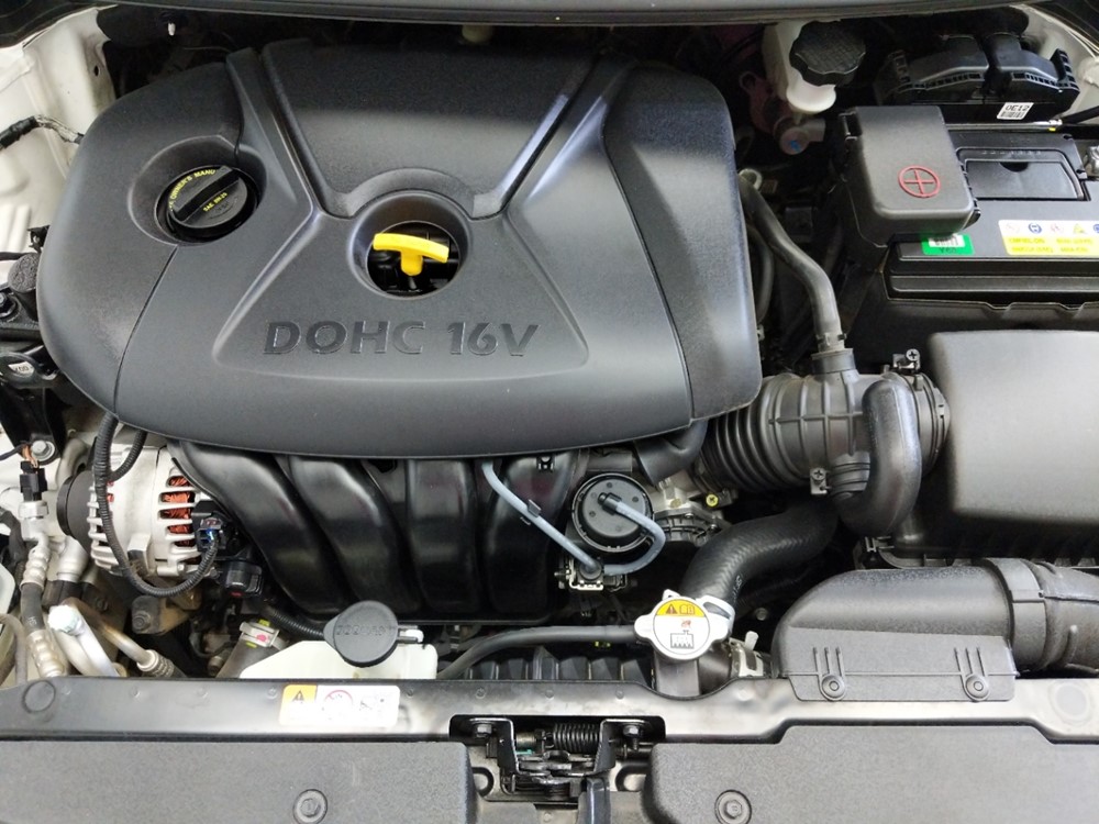 2016 Kia Forte - Engine