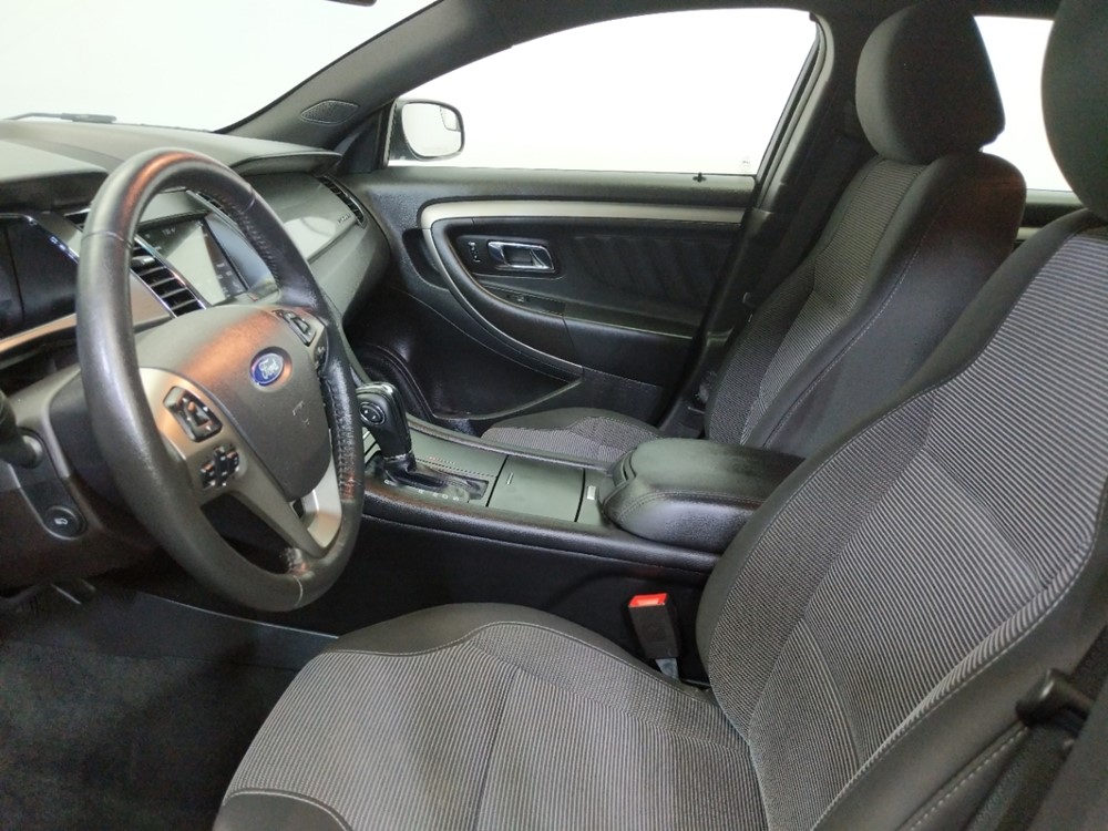 2016 Ford Taurus - Driver Front Seat