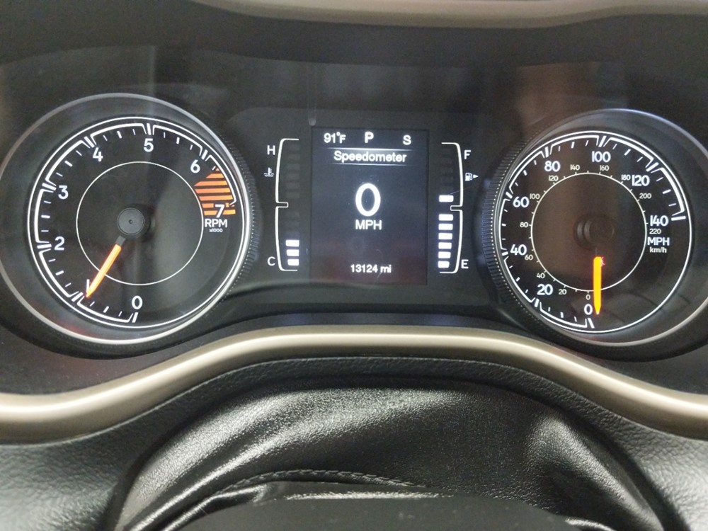 2016 Jeep Cherokee - Odometer Close Up