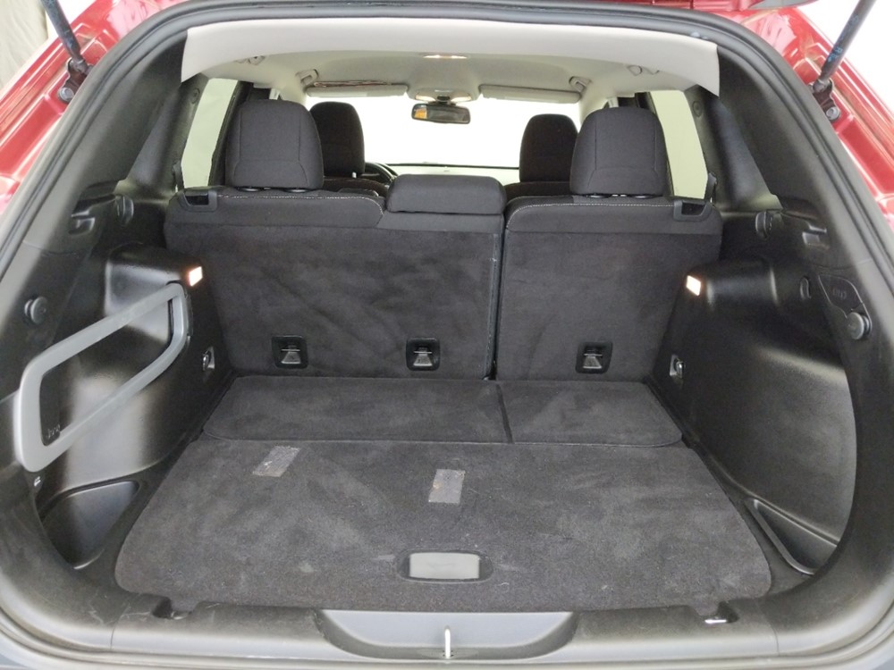 2016 Jeep Cherokee - Trunk